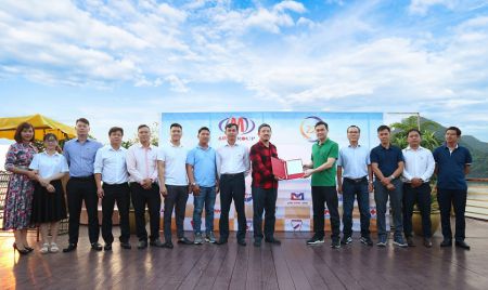 Lễ giao nhận chỉ tiêu năm tài chính thứ 22 le-giao-nhan-chi-tieu-nam-tai-chinh-thu-22