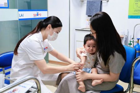 ngan-ngua-bien-chung-nguy-hiem-cua-cum-a-bang-la-chan-vac-xin